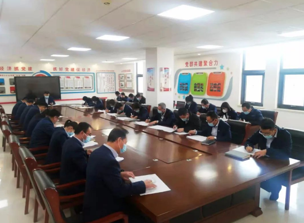 市產投集團打造“泓源紅”黨建品牌助推高質量發(fā)展(圖16) 市產投集團打造“泓源紅”黨建品牌助推高質量發(fā)展(圖16)