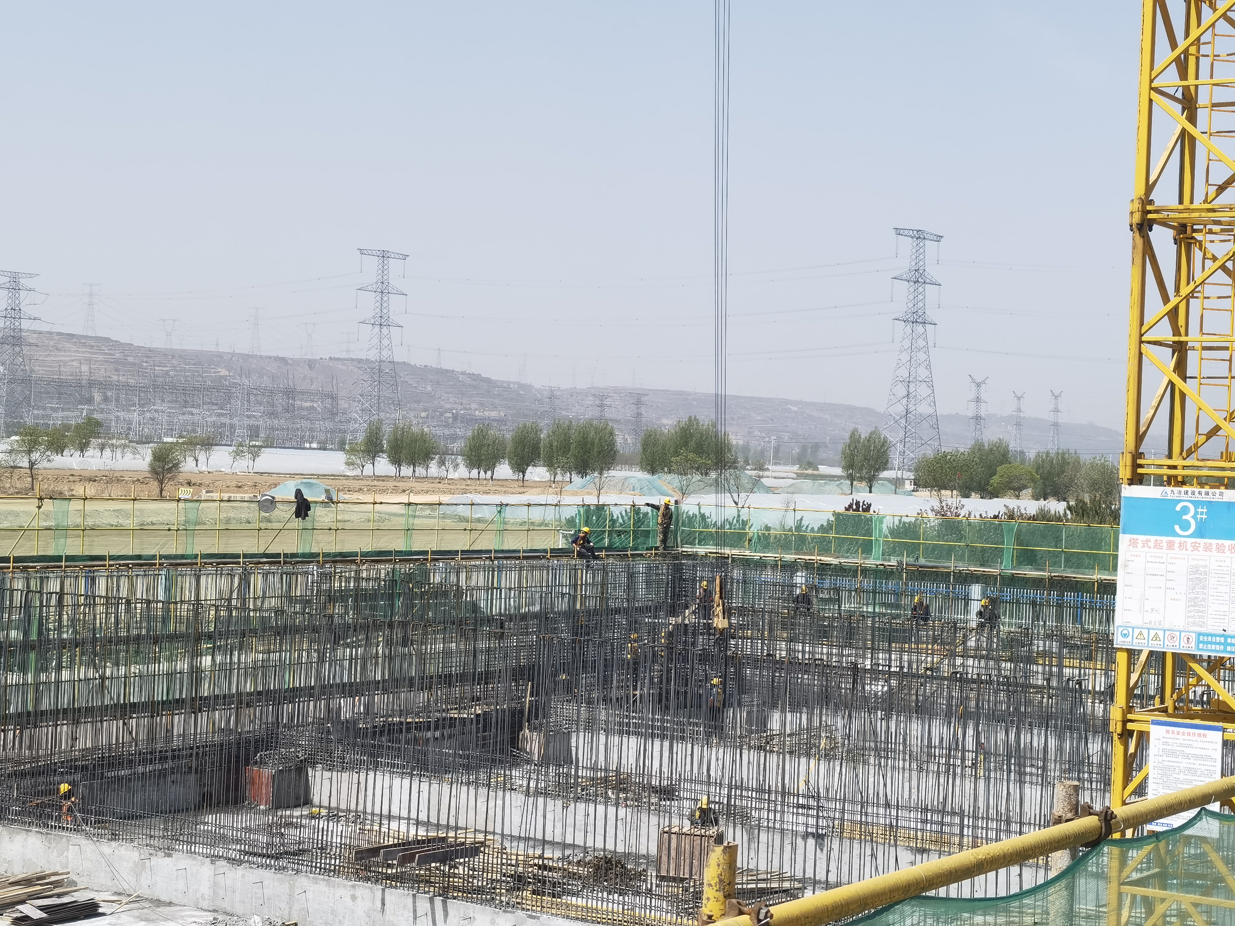 市產(chǎn)投集團在建項目全面復(fù)工有序穩(wěn)步推進(圖2) 市產(chǎn)投集團在建項目全面復(fù)工有序穩(wěn)步推進(圖2)